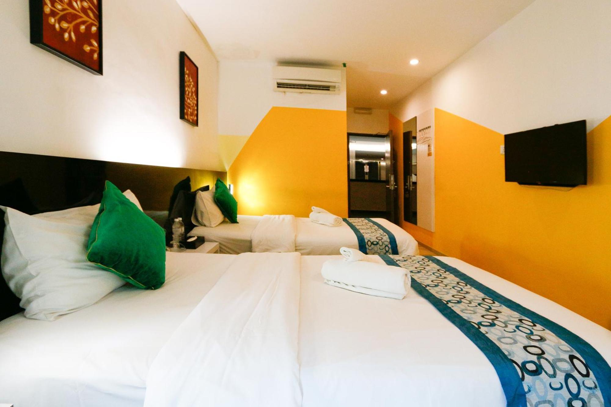 Golden Roof Hotel Ampang Ipoh Kültér fotó